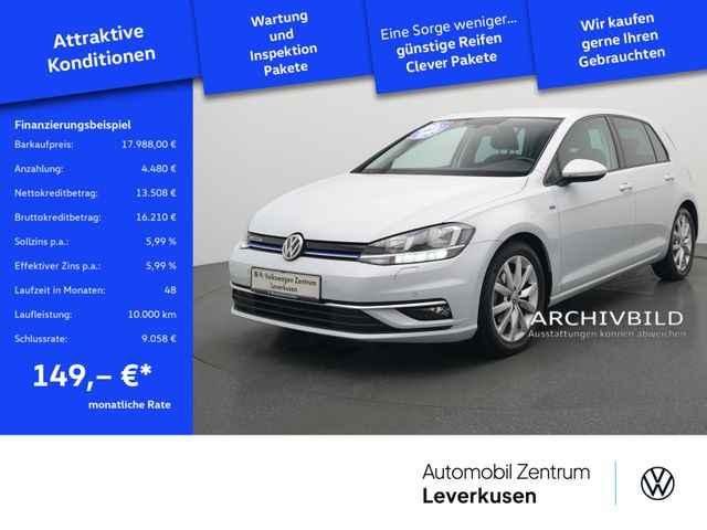 Volkswagen Golf VII Highline SPORTSITZE LED SHZ APP PDC ACC