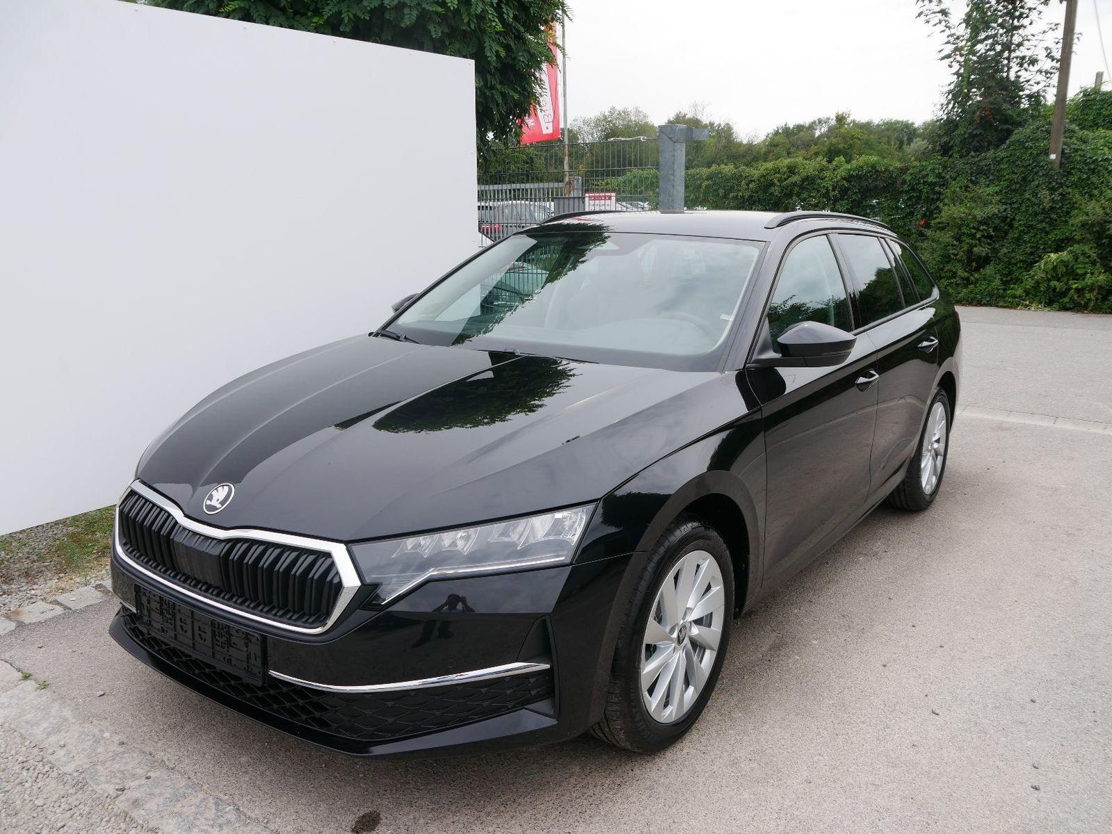 Skoda Octavia Combi 1.5 TSI Selection*ACC*NAVI-ÜBER-SM imagem 2