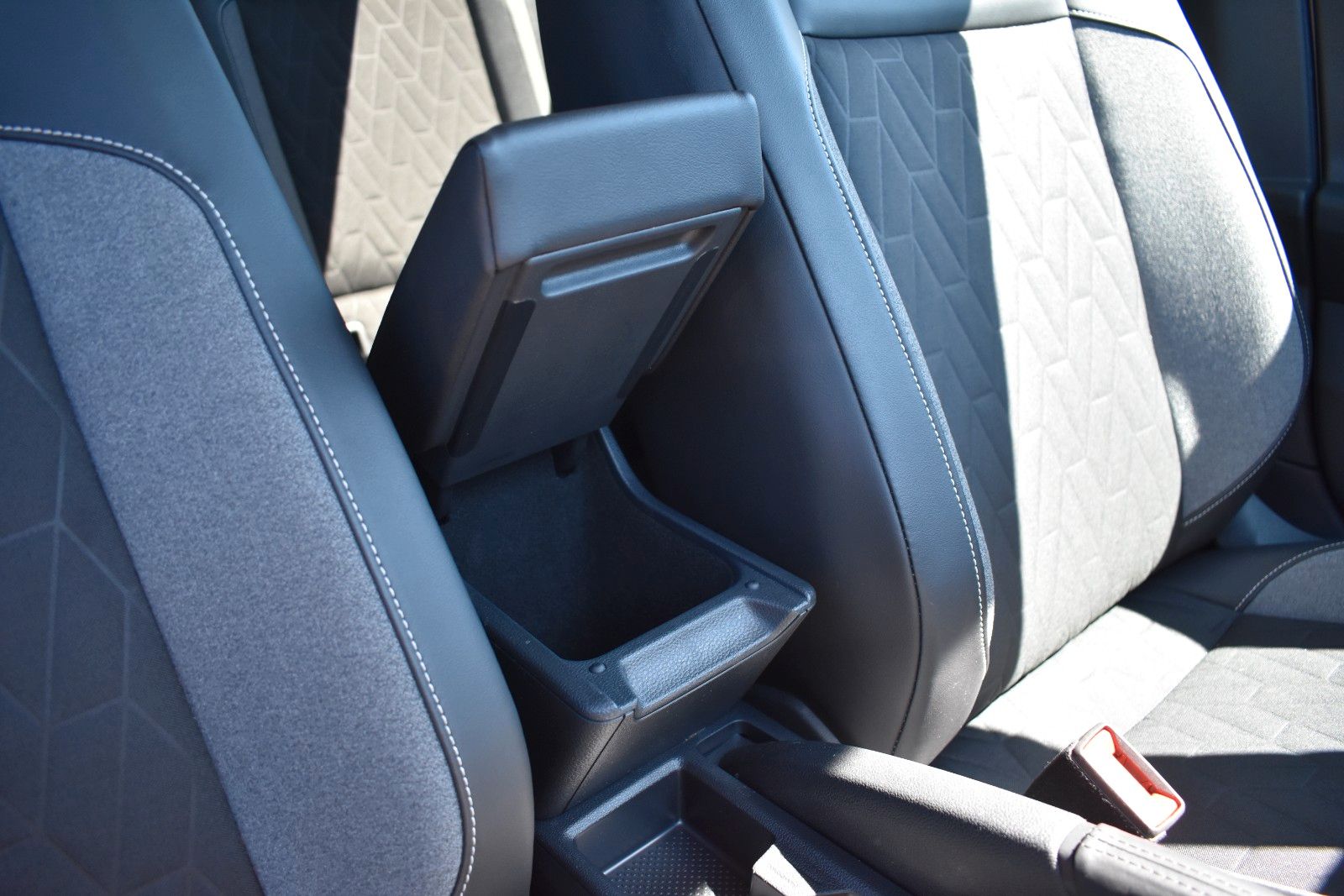 Fahrzeugabbildung Volkswagen Polo VI Goal LED/Tempomat/Carplay/SHZ