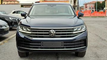 Volkswagen Touareg - 2