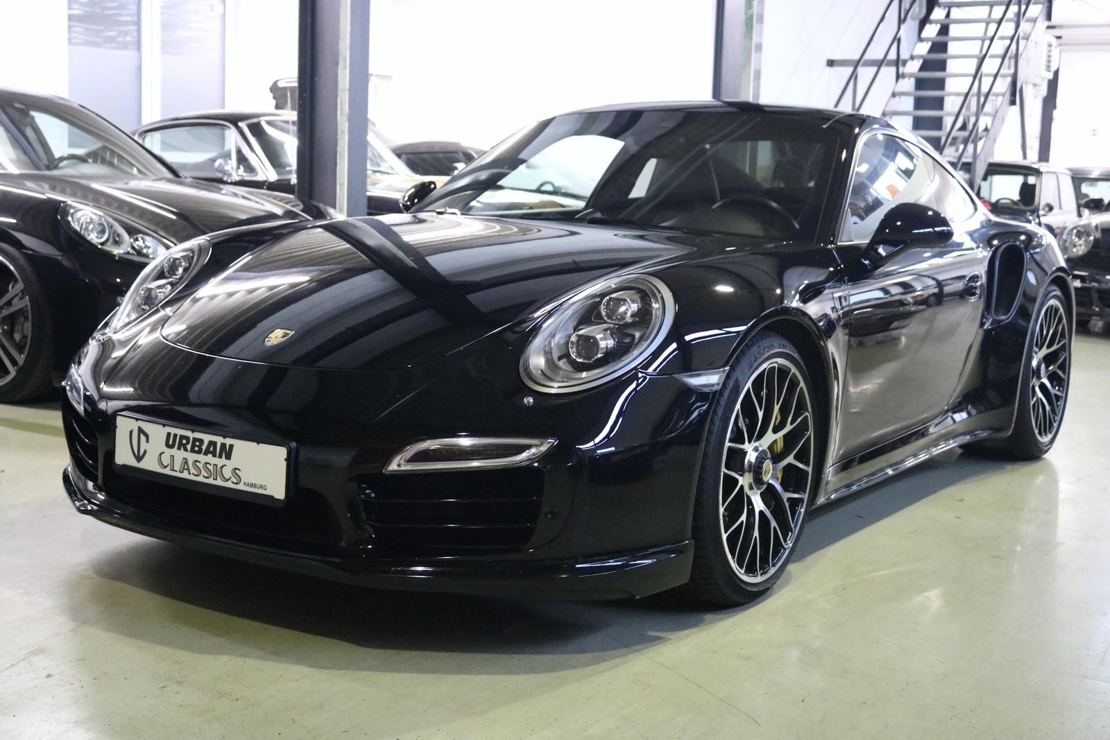 Porsche 911 Turbo S *CARBON*BURMESTER*PANO*