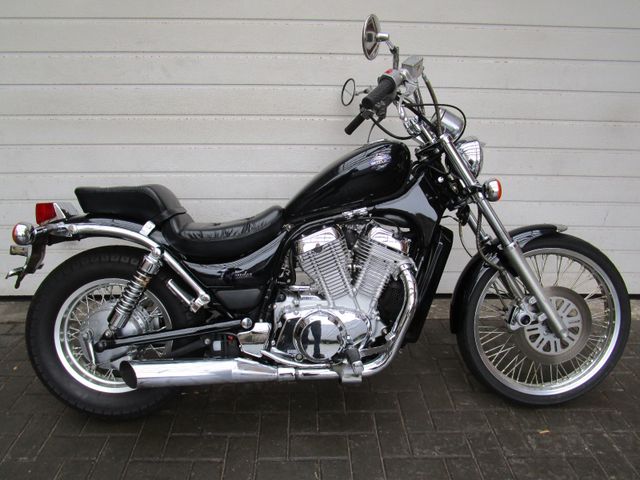 Suzuki VS 600 Intruder    28084 km