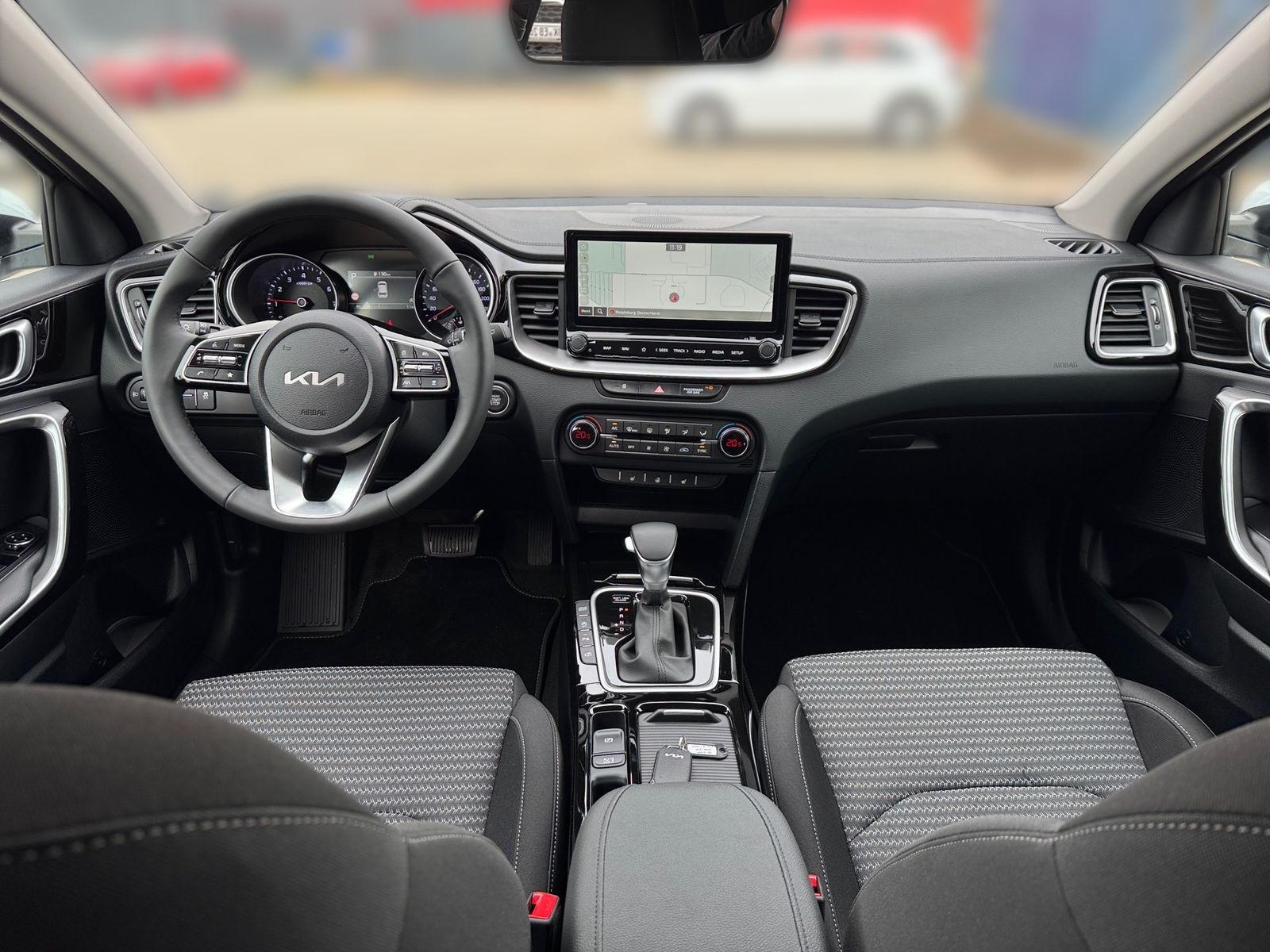 Fahrzeugabbildung Kia Ceed 1.0 T-GDI 48V 100  DCT Ultimate