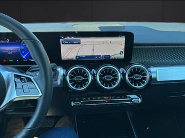 صورة 10 لـ 2025 Mercedes-BENZ EQB