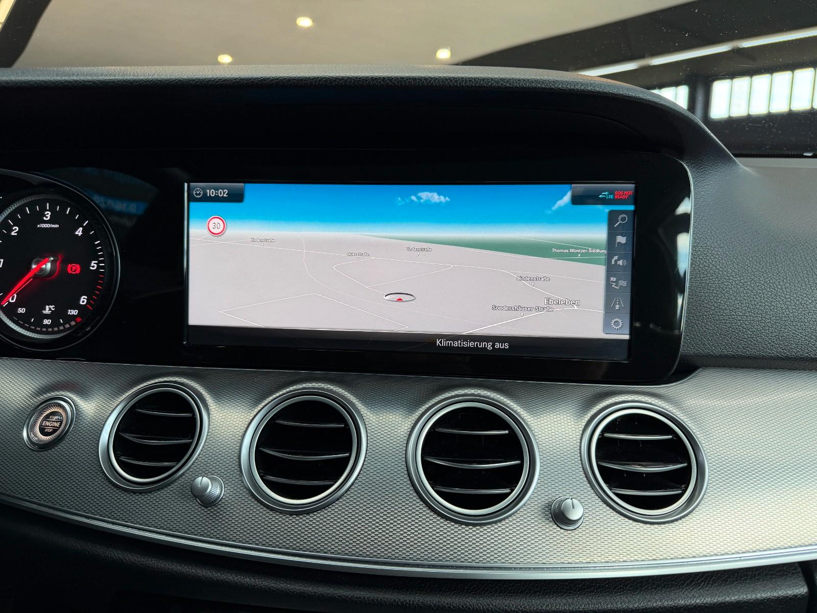 Mercedes-Benz E220d4Matic T9G-TRONIC+Burmester+ACC+LED+Rückfk.