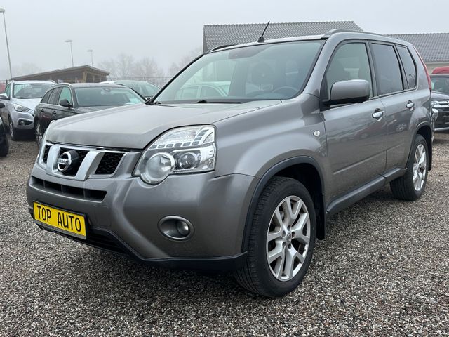 Nissan X-Trail 2,0/Navi/Kamera/Pano/4x4