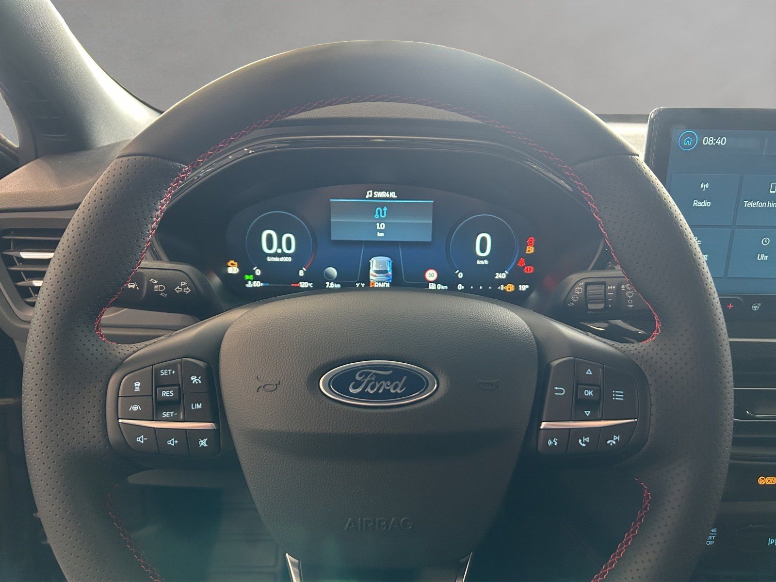Fahrzeugabbildung Ford Focus 1.0 EcoBoost Mild-Hybrid ST-Line X S/S (EU