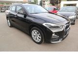 BMW X2 sDrive 20 i Advantage Navi Tempo Scheckheftge - BMW X2: Advantage