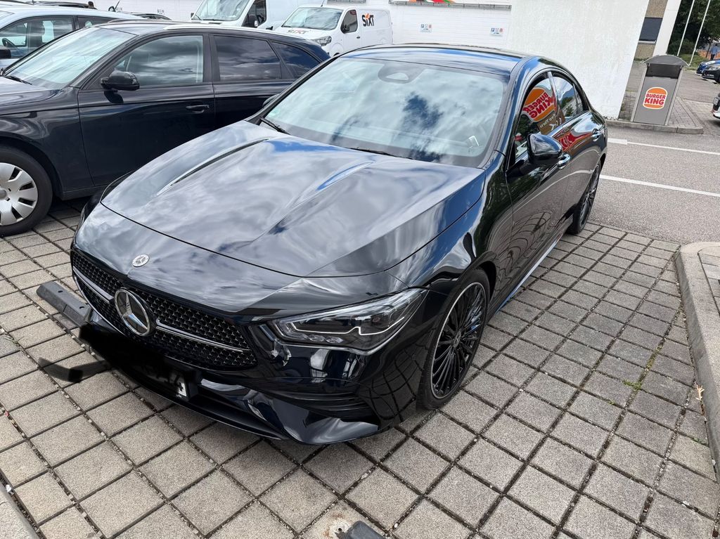 Image of Mercedes-Benz CLA 180