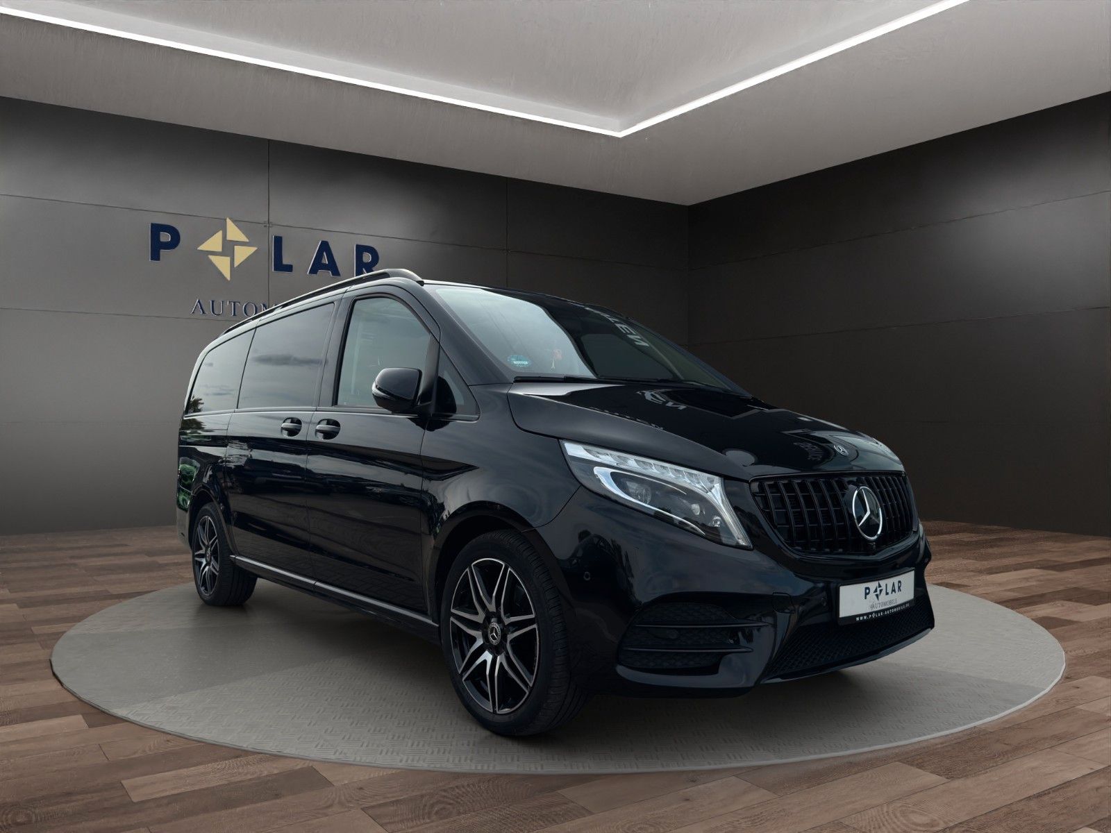Fahrzeugabbildung Mercedes-Benz V 250 AMG-Line*Pano*360°*Leder*ACC*Burmaster*