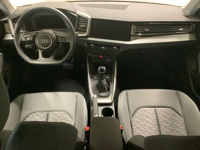 A1 allstreet 30 TFSI S tronic,Kamera,LED,CarPlay