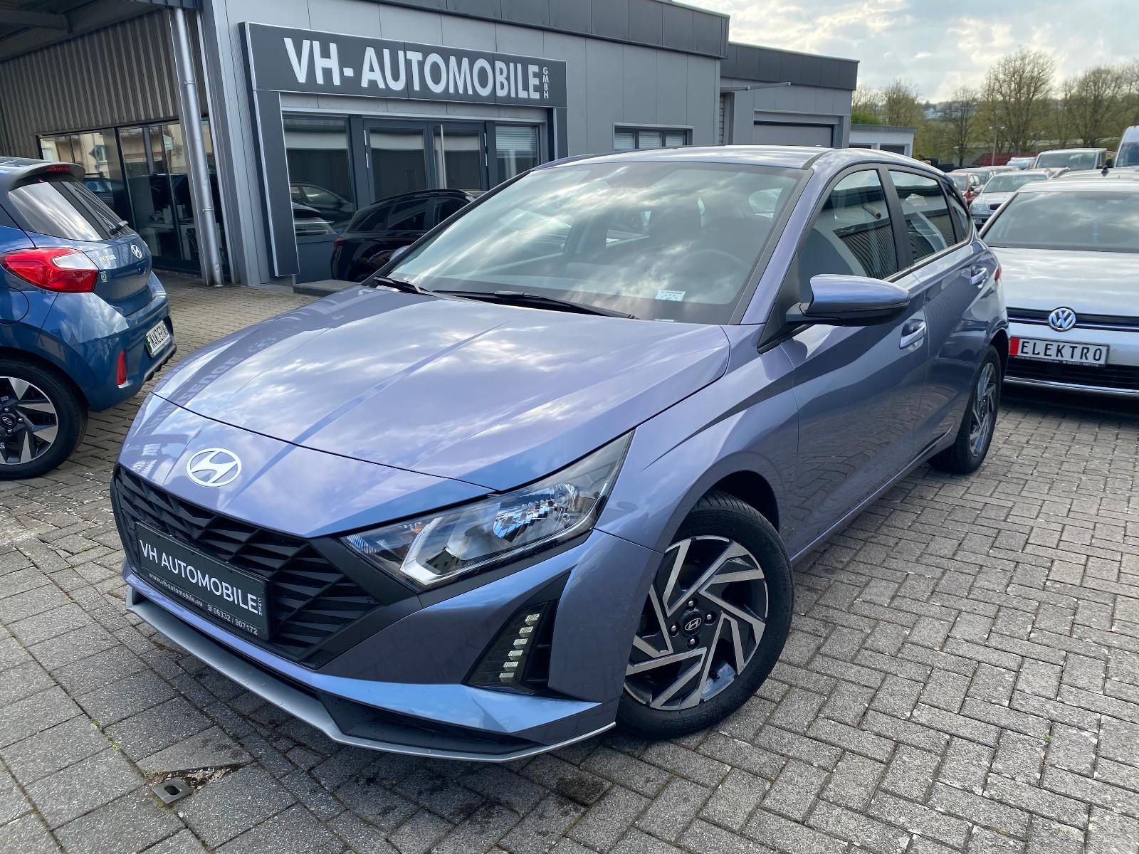 Hyundai i20 16"ALU*NAVI&R.KAMERA&PDC hi*Lenkrad&Sitzheiz