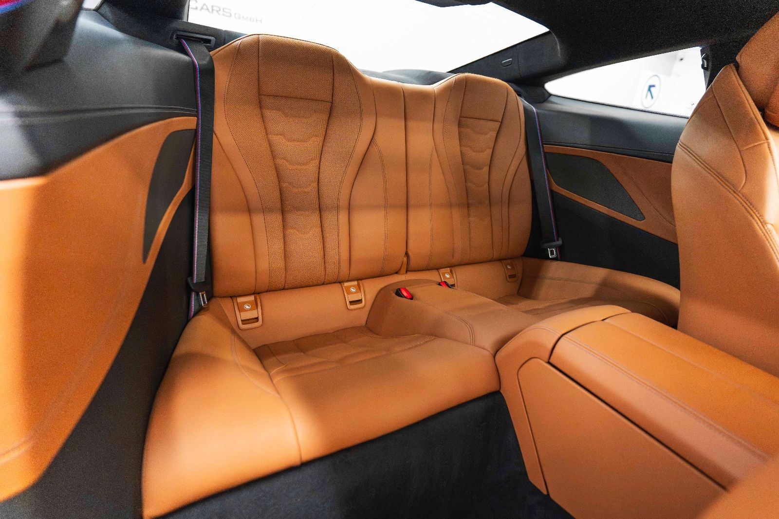 Fahrzeugabbildung BMW M850i xDrive Coupe HUD H&K 360° LASER INDIVIDUAL