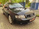 Audi A4 2.5TDI 132kW tiptronic quattro S-line!!!