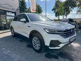 Volkswagen Touareg 4Motion *KAMERA/NAVI/ACC* - gebrauchte VW Touareg aus dem Jahr 2018