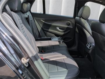 Mercedes E 300 - 8