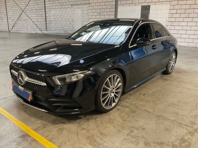 Mercedes-Benz A 220 4Matic 7G-DCT AMG Line+MBUX+BURMESTER+LED+