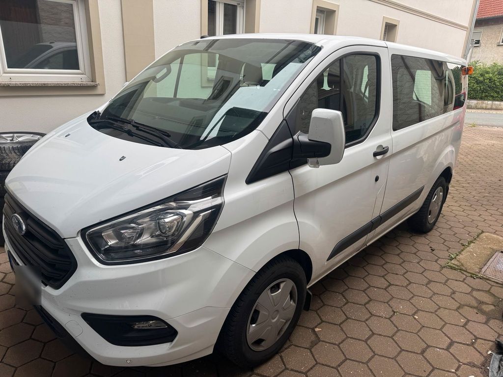 Image of Ford Transit Custom