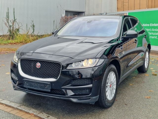 Jaguar F-Pace 20d Prestige Aut*  Navi* Bi-Xenon Tüv Neu