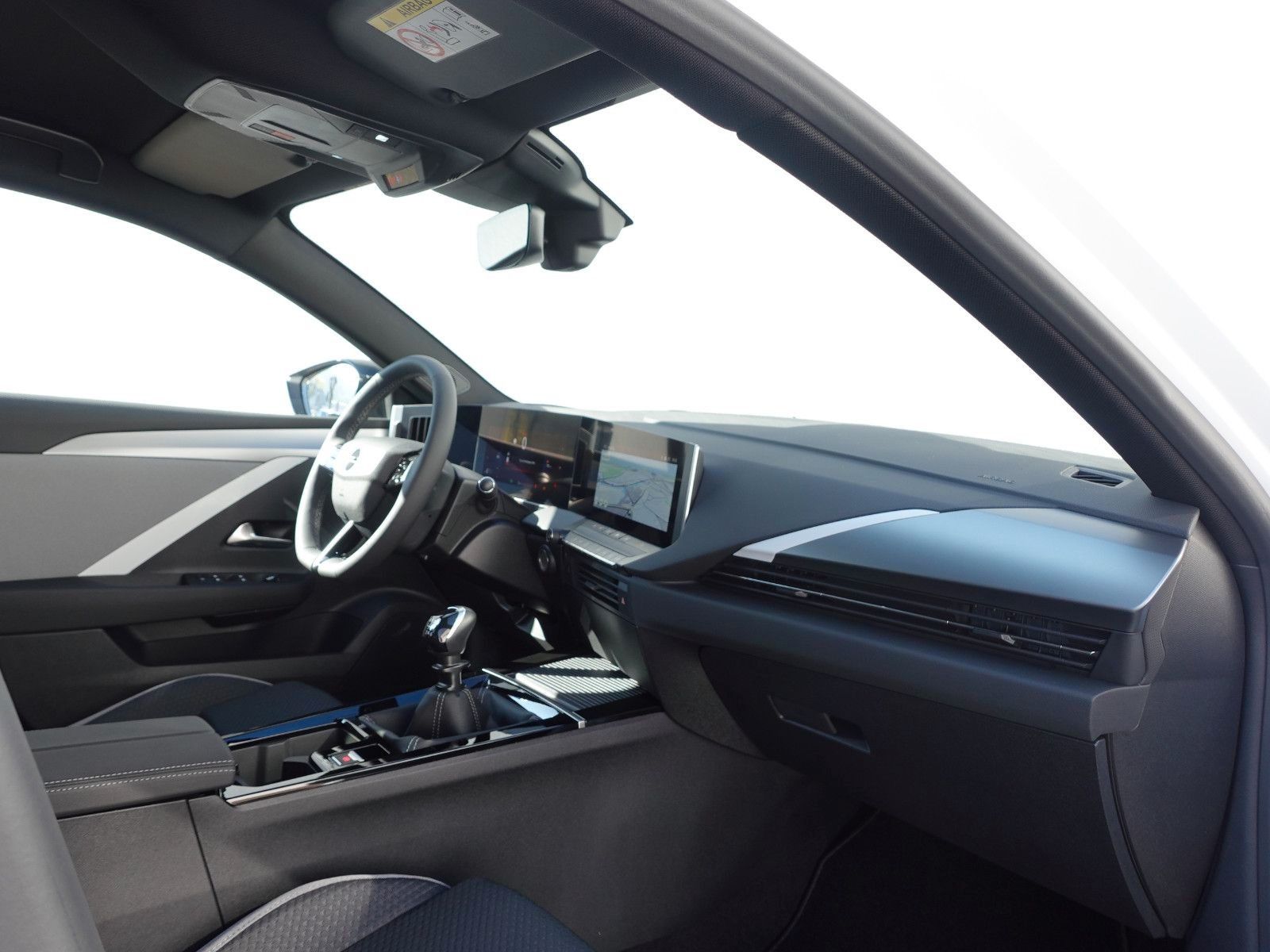 Fahrzeugabbildung Opel Astra Edition 1.2T,Navi,Kamera,Sitzhzg,AGR-Sitz
