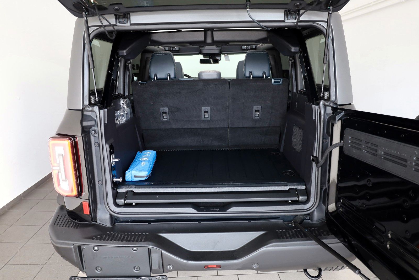 Fahrzeugabbildung Ford Bronco Outer Banks 4x4,360Kamera,ACC,Panorama