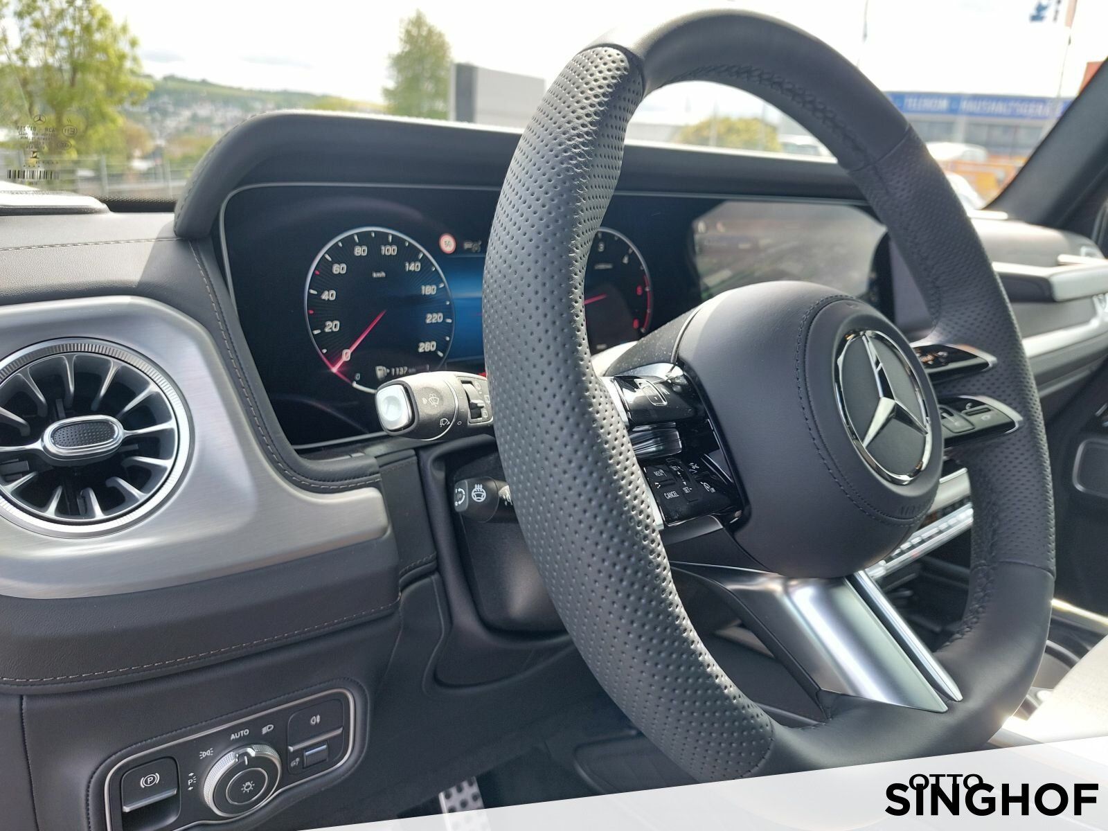 Fahrzeugabbildung Mercedes-Benz G 450 d AMG +Superior+AHK+Night+dyn.LED+360°+