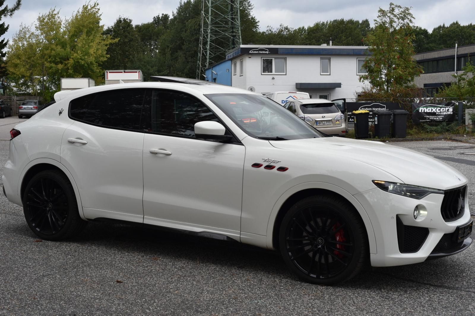 Maserati Levante 3.8 V8 Trofeo Facelift foto 3