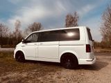 Volkswagen T6 Multivan Highline / 4 motion  - Volkswagen: Highline Multivan 4motion