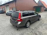 Volvo V70 D5 AWD Summum Geartronic Summum - Volvo V70: Summum