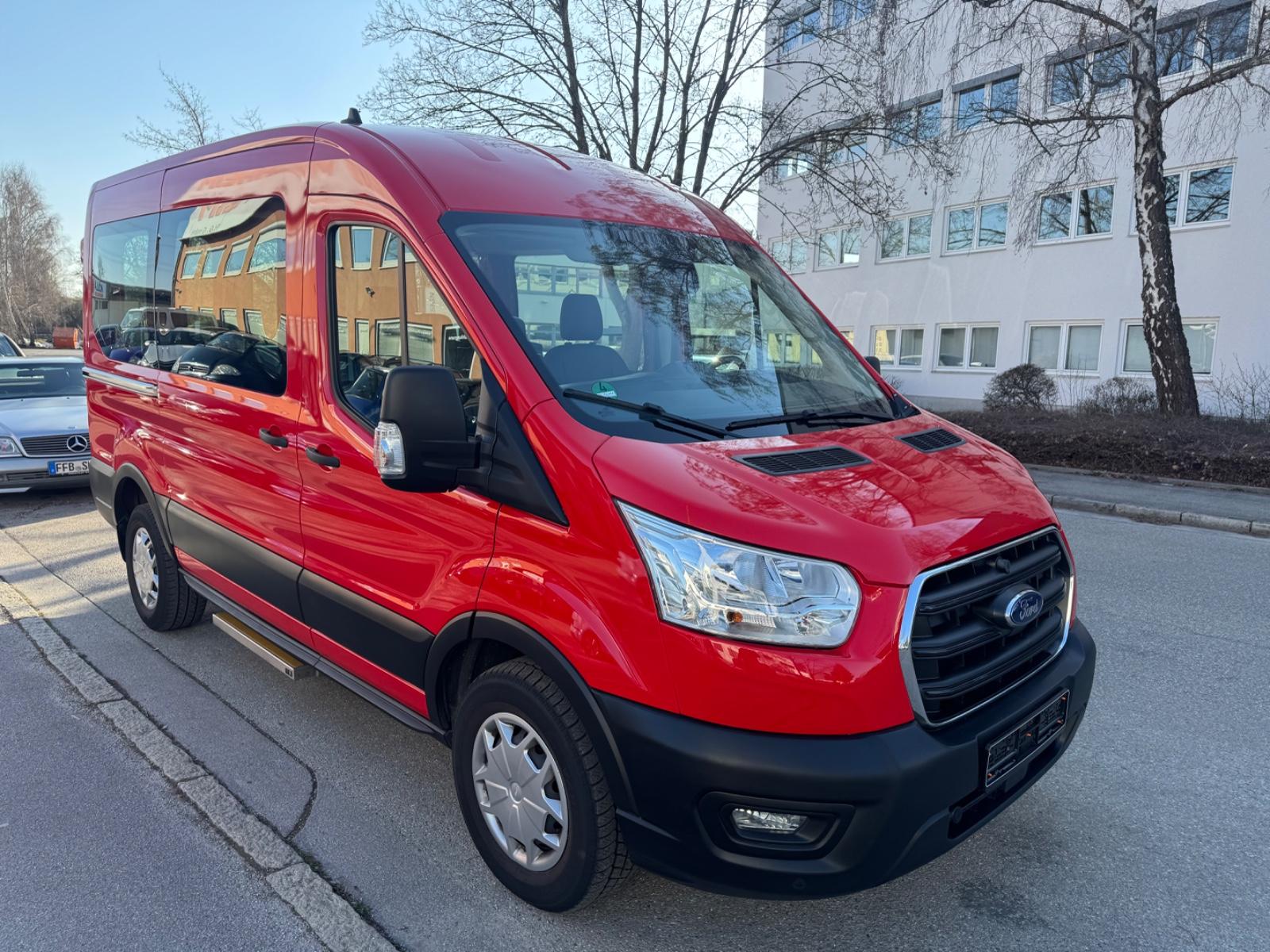 Ford Transit Kombi 350/L2H2/Trend/Klima V+H/9-Sitzer