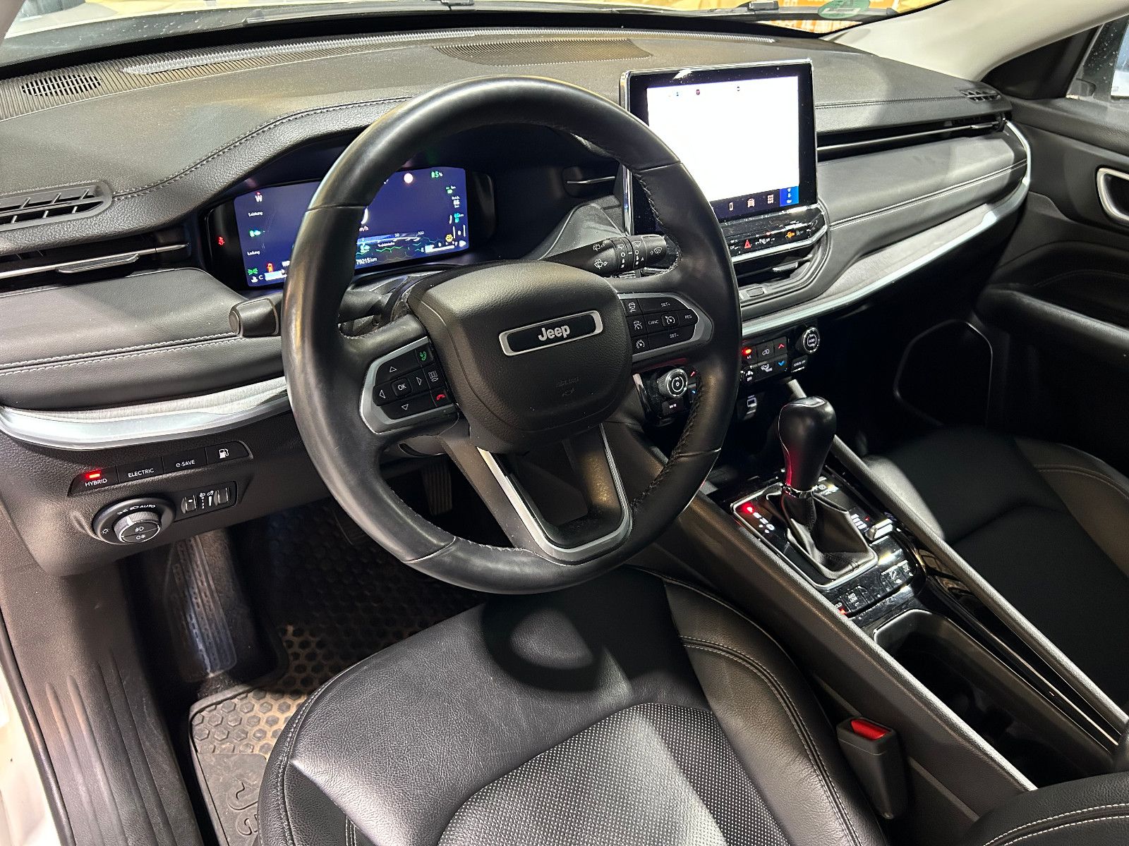 Fahrzeugabbildung Jeep Compass S Plug-In Hybrid 4WD/KAMERA/ACC/NAVI/DAB