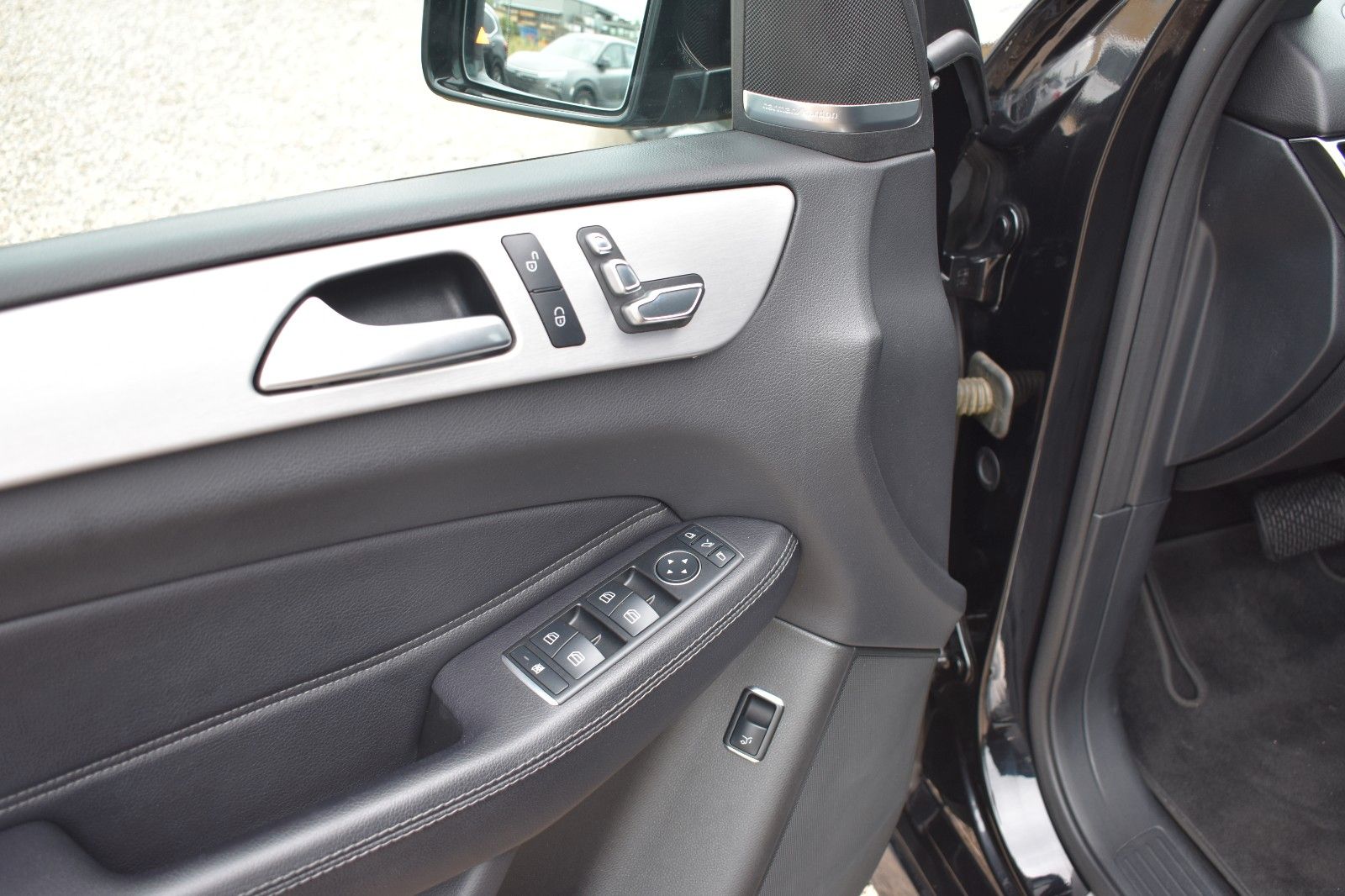 Fahrzeugabbildung Mercedes-Benz GLE 350 4Matic AMG line Nightp.Sitzbelüftung H&K