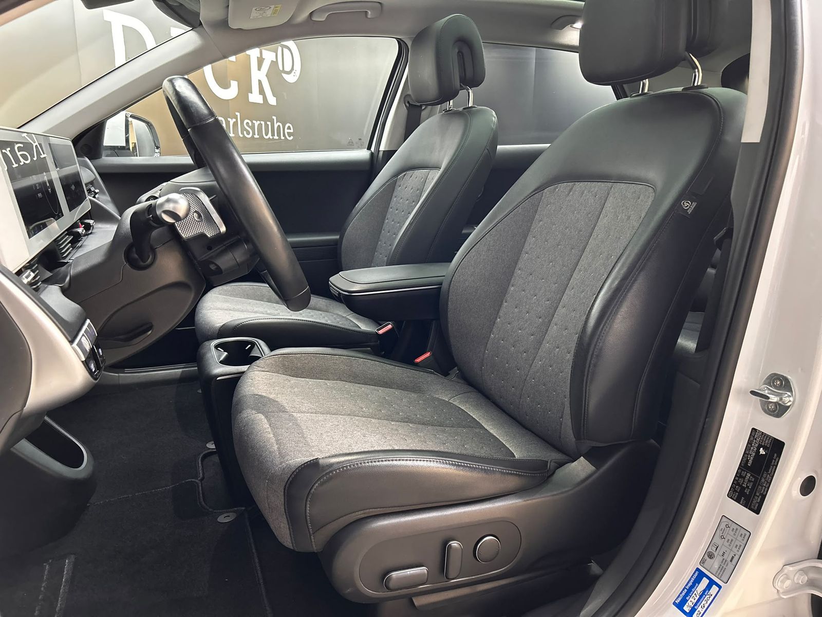 Fahrzeugabbildung Hyundai Ioniq 5 Techniq PANO+LED+SHZ+NAVI+ACC+360+DAB+WP