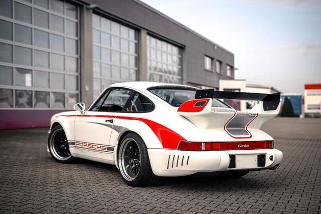 Porsche 930 Turbo 911 SC *RAUH WELT by AKIRA NAKAI