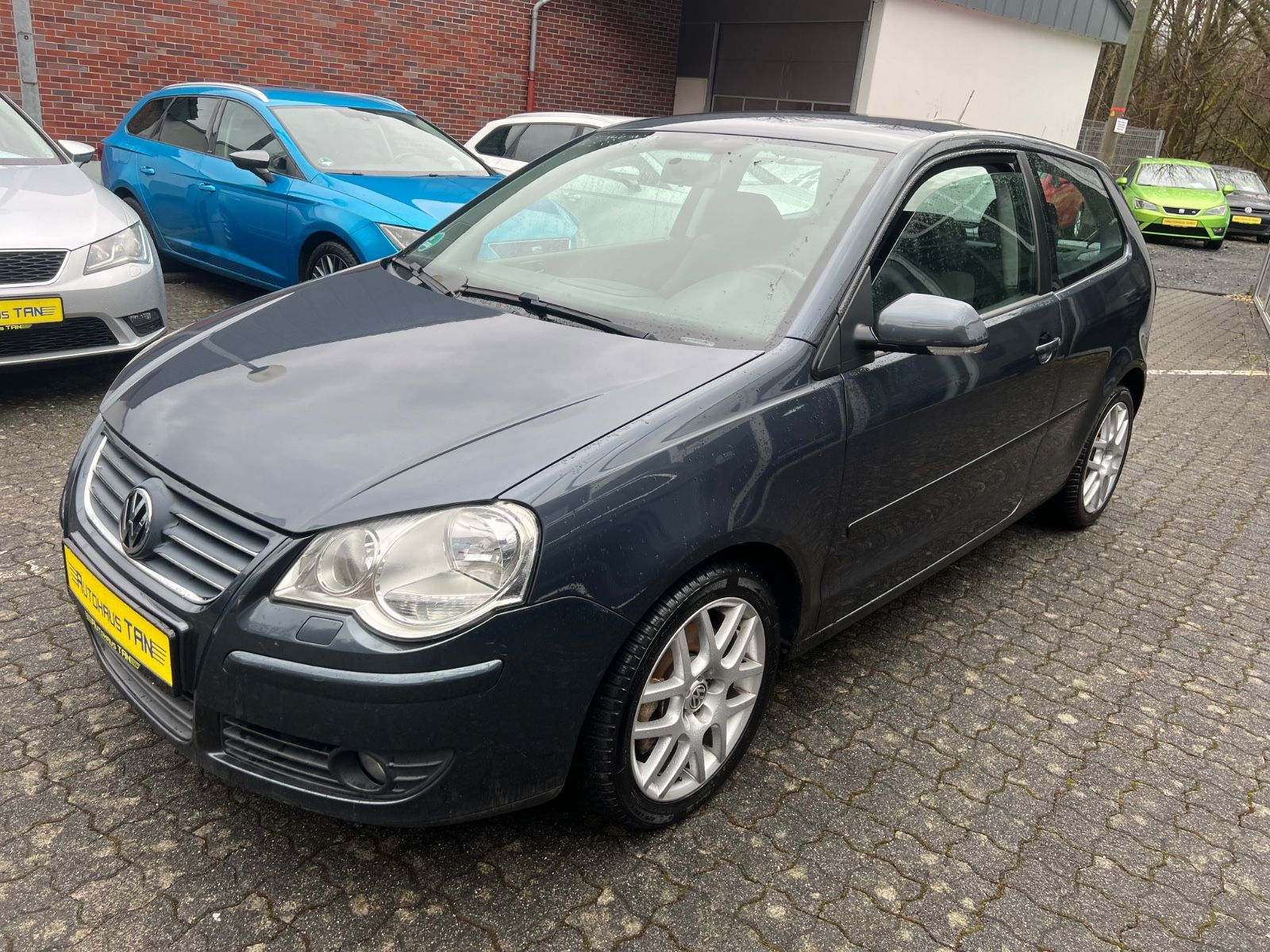 Fahrzeugabbildung Volkswagen Polo IV 1.9 TDI Sportline *2.HAND* 6.GANG*