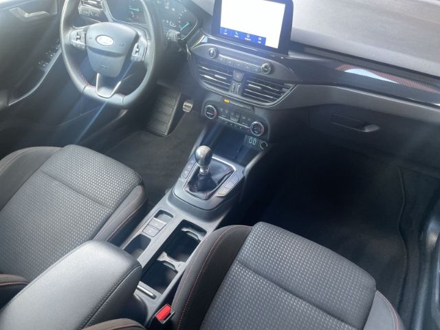 Fahrzeugabbildung Ford Focus 2.0 EcoBlue, ST-Line Navi, Sitzheizung, DA