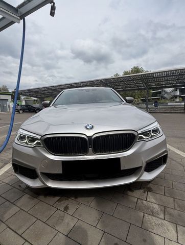 BMW M550d xDrive A -