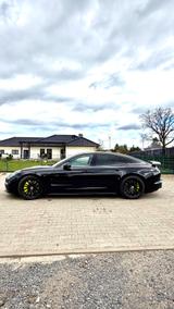 Porsche Panamera Turbo S E-Hybrid Turbo S - Porsche Panamera Turbo mit Hybrid-Antrieb (Benzin/Elektro)