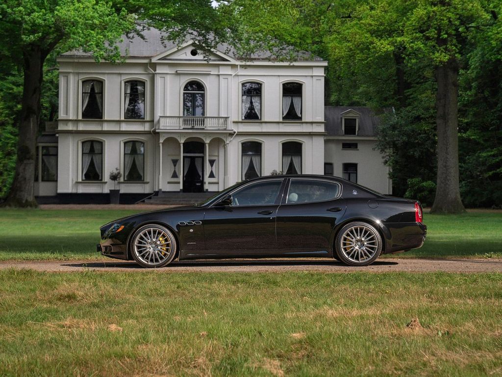Maserati Quattroporte