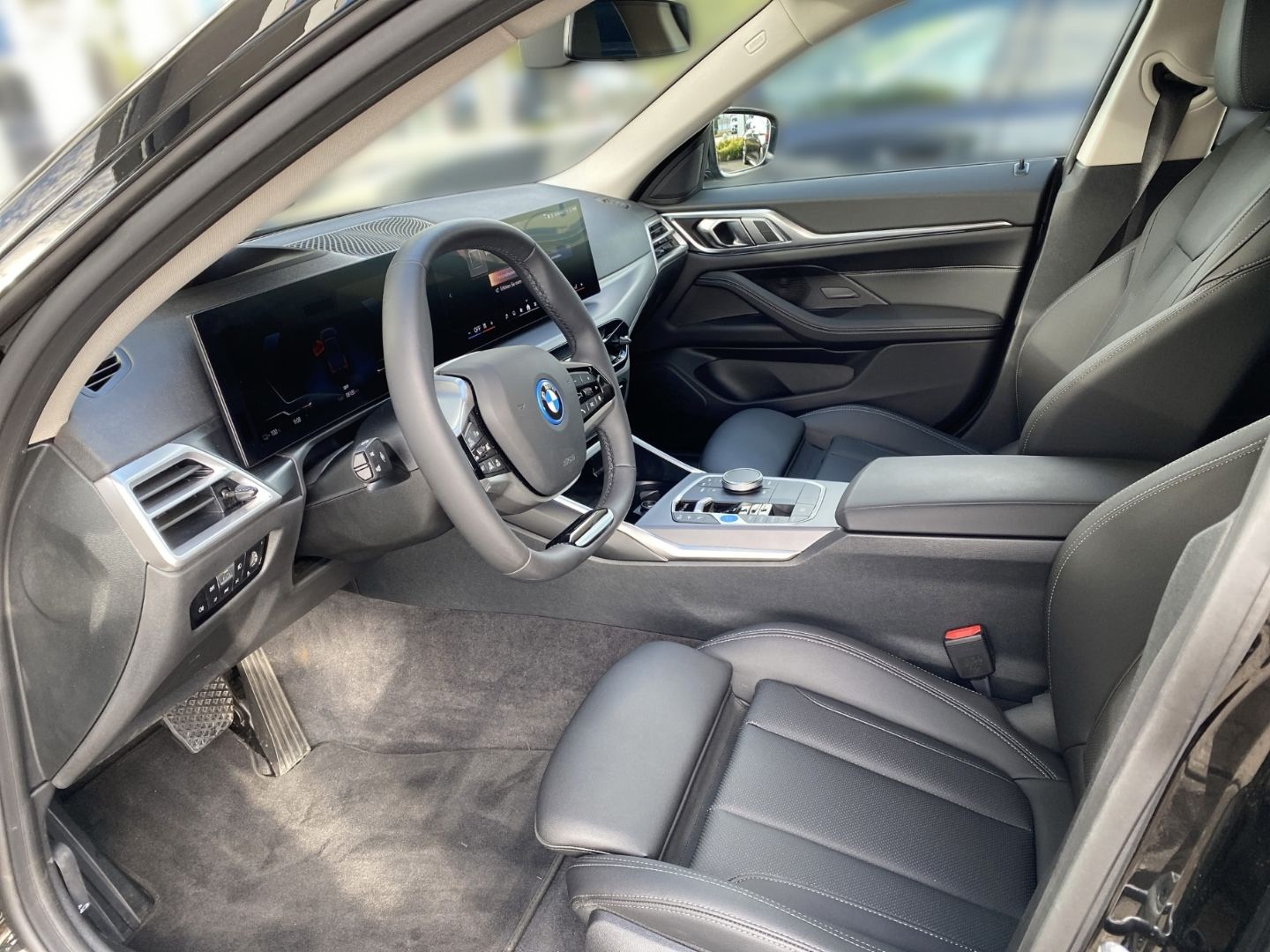 BMW i4 eDrive35 Gran Coupe Elektro Navi HiFi ParkAss foto 5