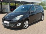 Renault Grand Scenic III Luxe 1.9 dCi/7Sitze/Panorama - Renault Grand Scenic: Luxe