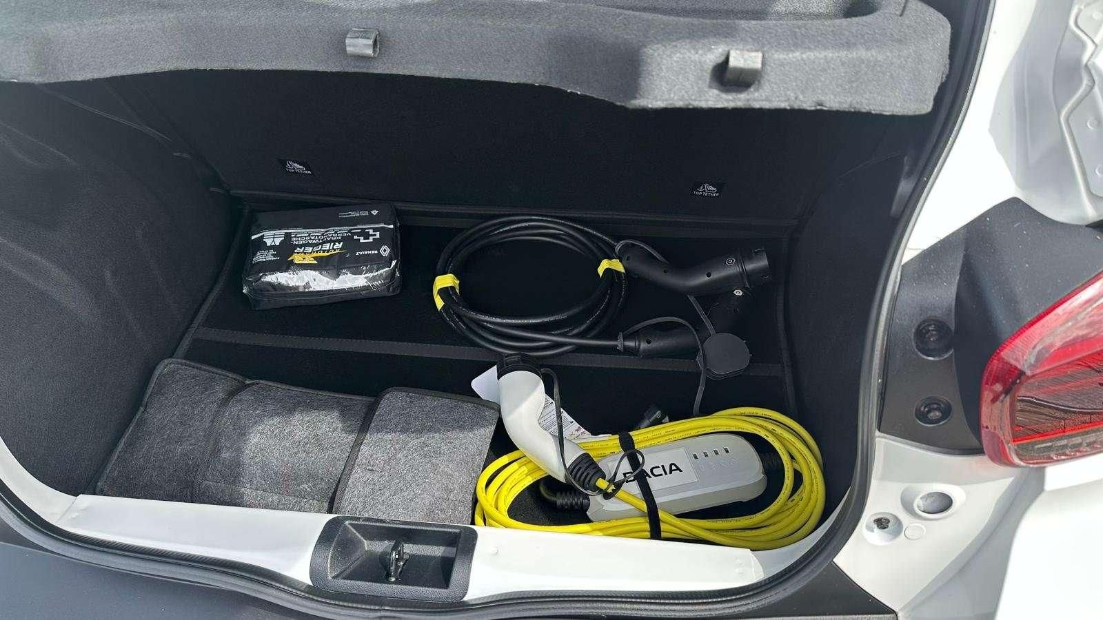 Fahrzeugabbildung Dacia Spring Comfort Plus