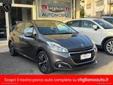 Peugeot PEUGEOT 208 PureTech 82 S&S 5p. Signature - Peugeot 208 Signature mit Benzin-Antrieb