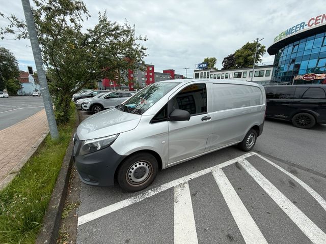 MERCEDES-BENZ Vito kompakt 3-sitzer gepflegt