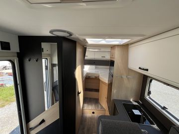 Sunlight Adventure T 67 8G Autom. TV Paket Combi 6E