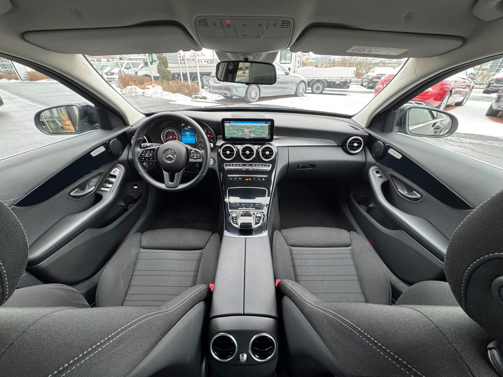 Fahrzeugabbildung Mercedes-Benz C 200d T LED+EasyPack+CarPlay+SHZ+Navi+