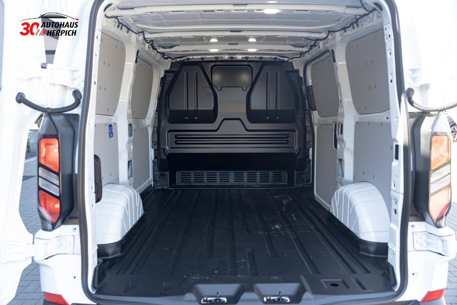 Ford Custom 320 L1 Trend FWD RFK PDC AHK DAB 