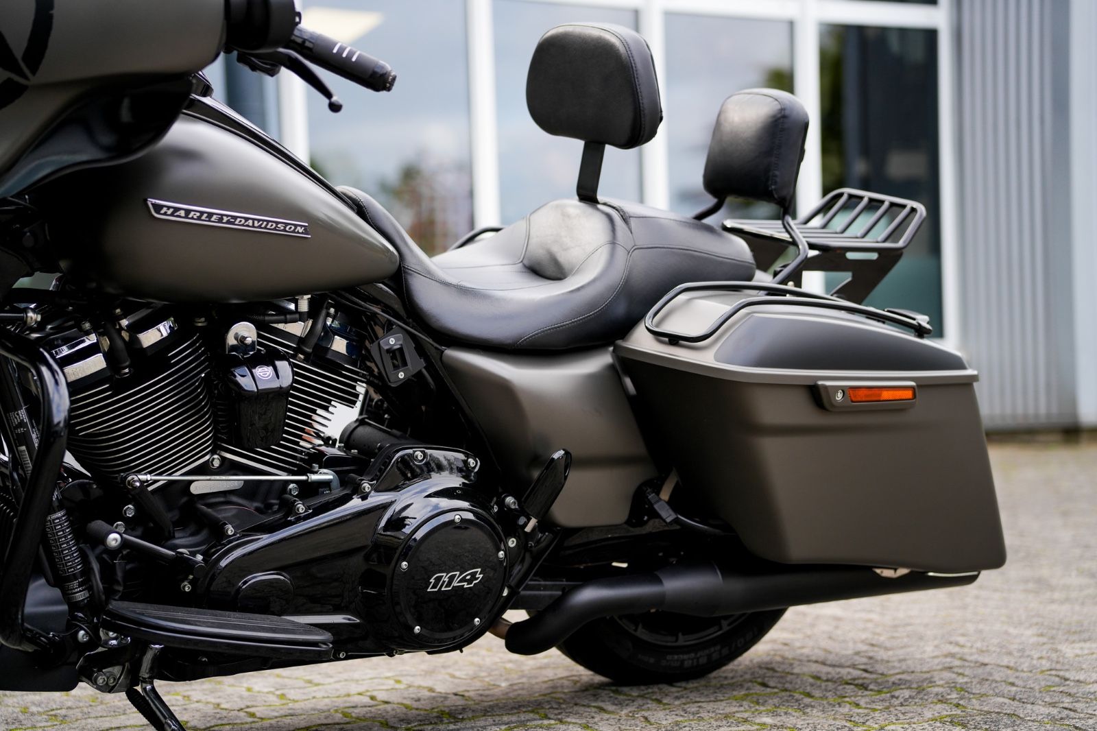 Fahrzeugabbildung Harley-Davidson FLHXS Street Glide Special 114 cui - Penzl