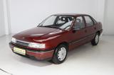 Opel Vectra 1.6 * wenig km * Oldtimer * Schiebedach - Opel Vectra in Dresden