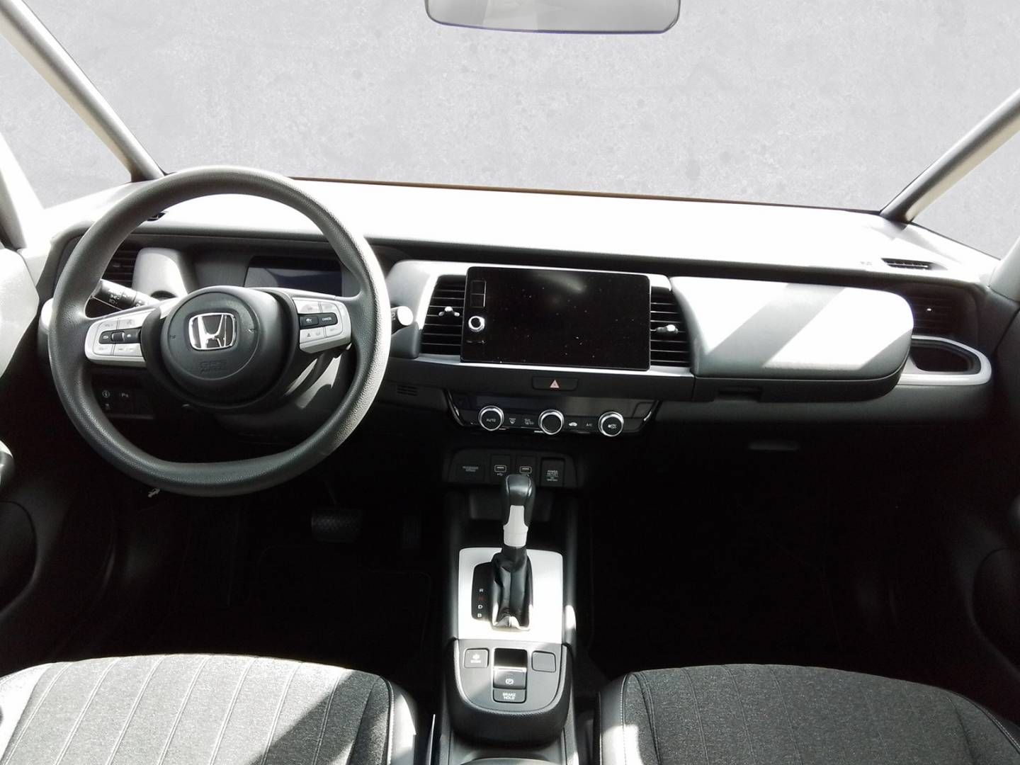 Fahrzeugabbildung Honda Jazz Hybrid 1.5 e CVT Elegance